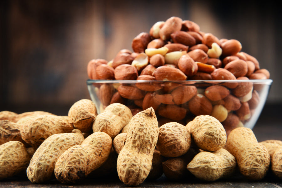 Vers gebrande pinda's knapperige snack